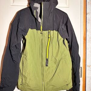 686 Gore-Tex Snowboard Ski Jacket
